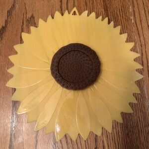 Charles Viancin 11"‎ Silicone Yellow Sunflower Flower Lid Air Tight